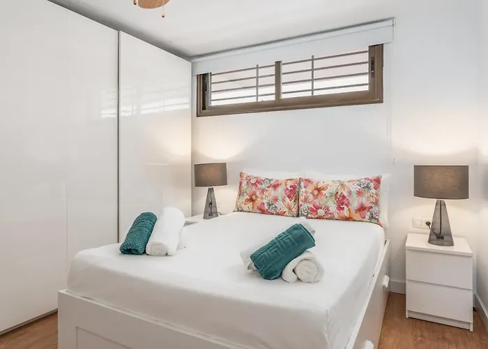 Summerland Luxury In Cristianos Apartment *