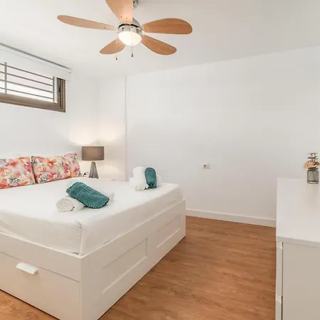 Summerland Luxury In Cristianos Apartment