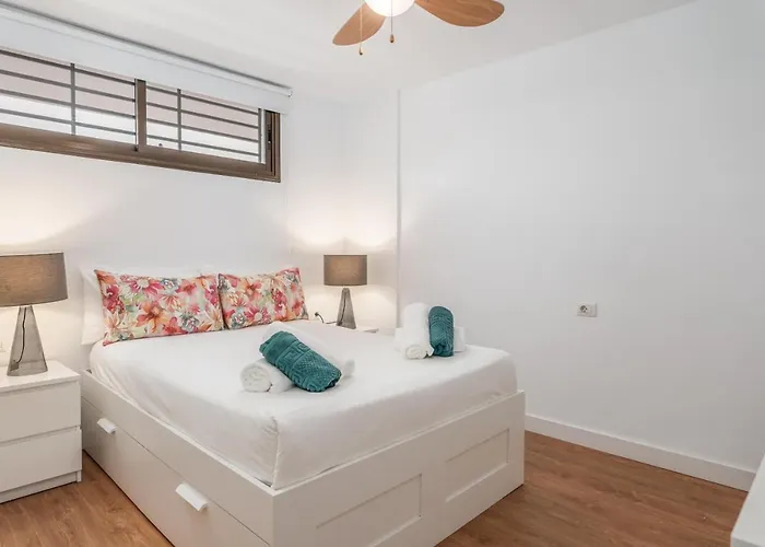 アパート Summerland Luxury Ln Cristianos ロスクリスティアーノス